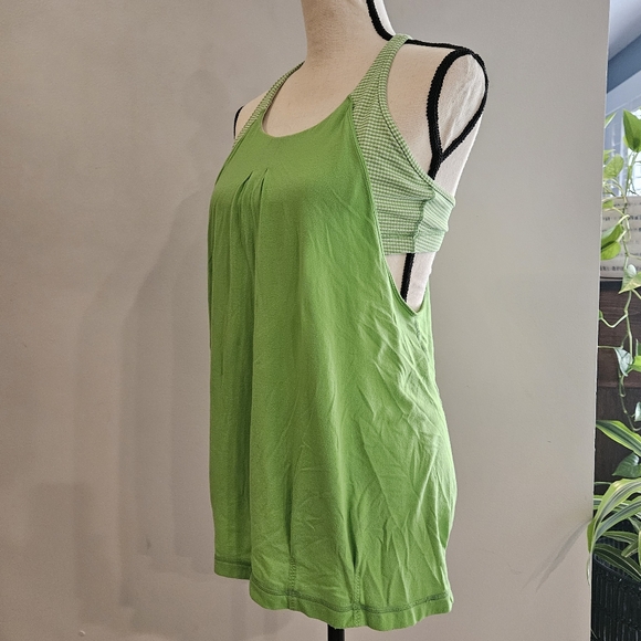 Lululemon Tank Top with Built-in Bra Racerback Green Gingham GUC Size 10 Workout - Picture 8 of 10